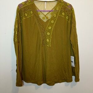 Free People NWT Lola Lace Trim V-Neck Top in Alchemy Yellow Sz S Long Sleeve